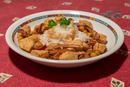 Kichererbsencurry mit Huhn